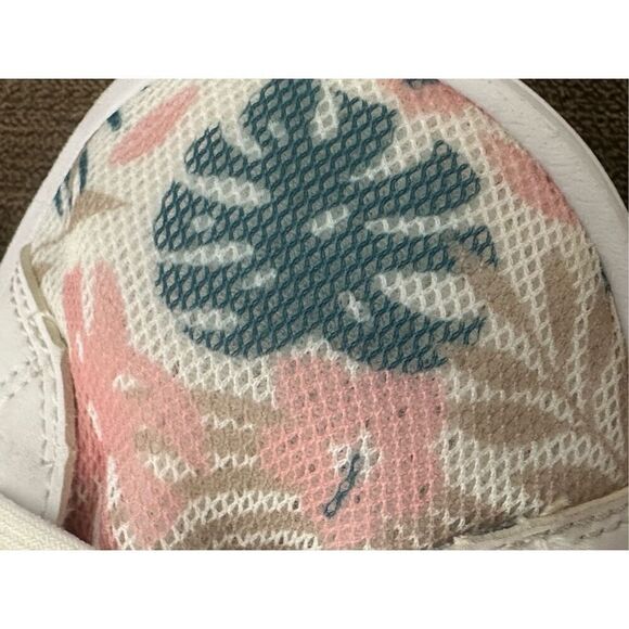 Hey Dude Karina Breeze White Sand Lightweight Sneakers Shoes Size 10 - Picture 11 of 12